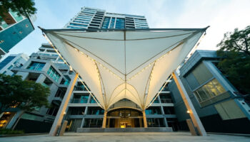 Kanopi Membrane untuk Gedung Perkantoran: Keunggulan dan Panduan Pemilihan